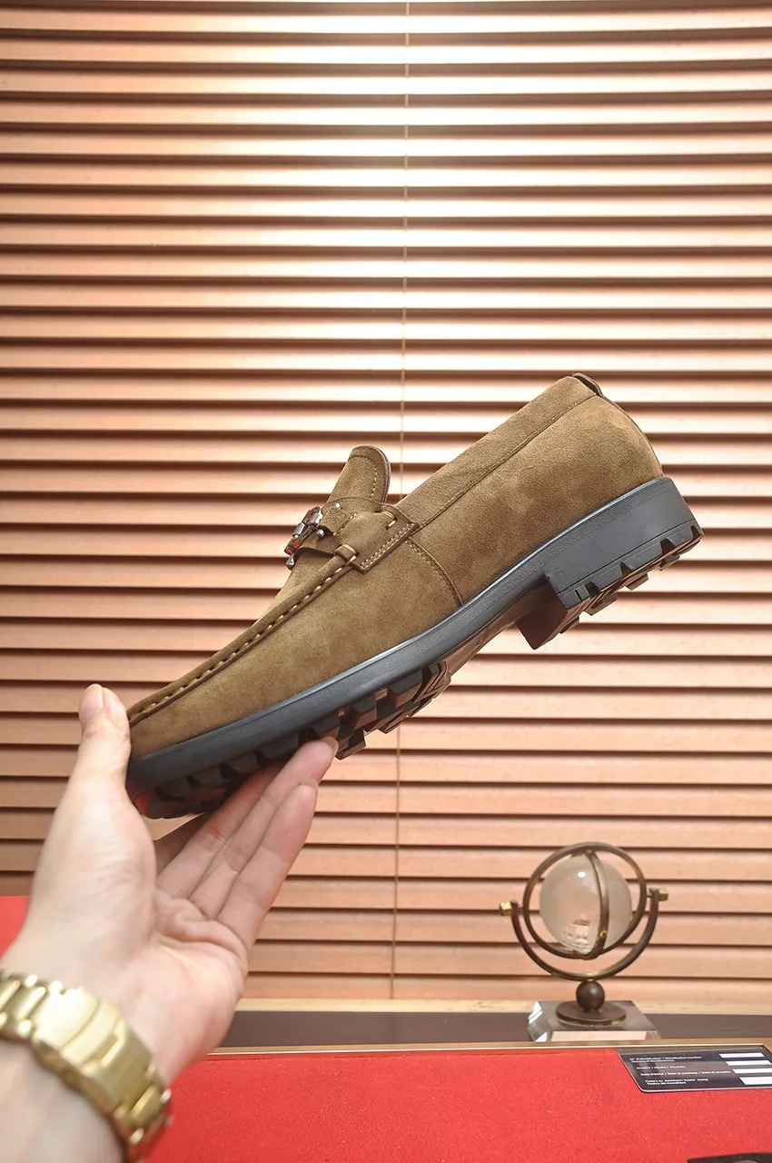 Men's shoes 💰560💶[Ferragamo/Ferragamu] (high-end Niuli) New 🍀 Ferragamo* - top version Ferragamo's classic formal leather shoes! Made of imported original cowhide, the inner top layer is comfortable cowhide lining! Original wear-resistant rubber outsole! High quality products! Code number 38-45 (45 customized)